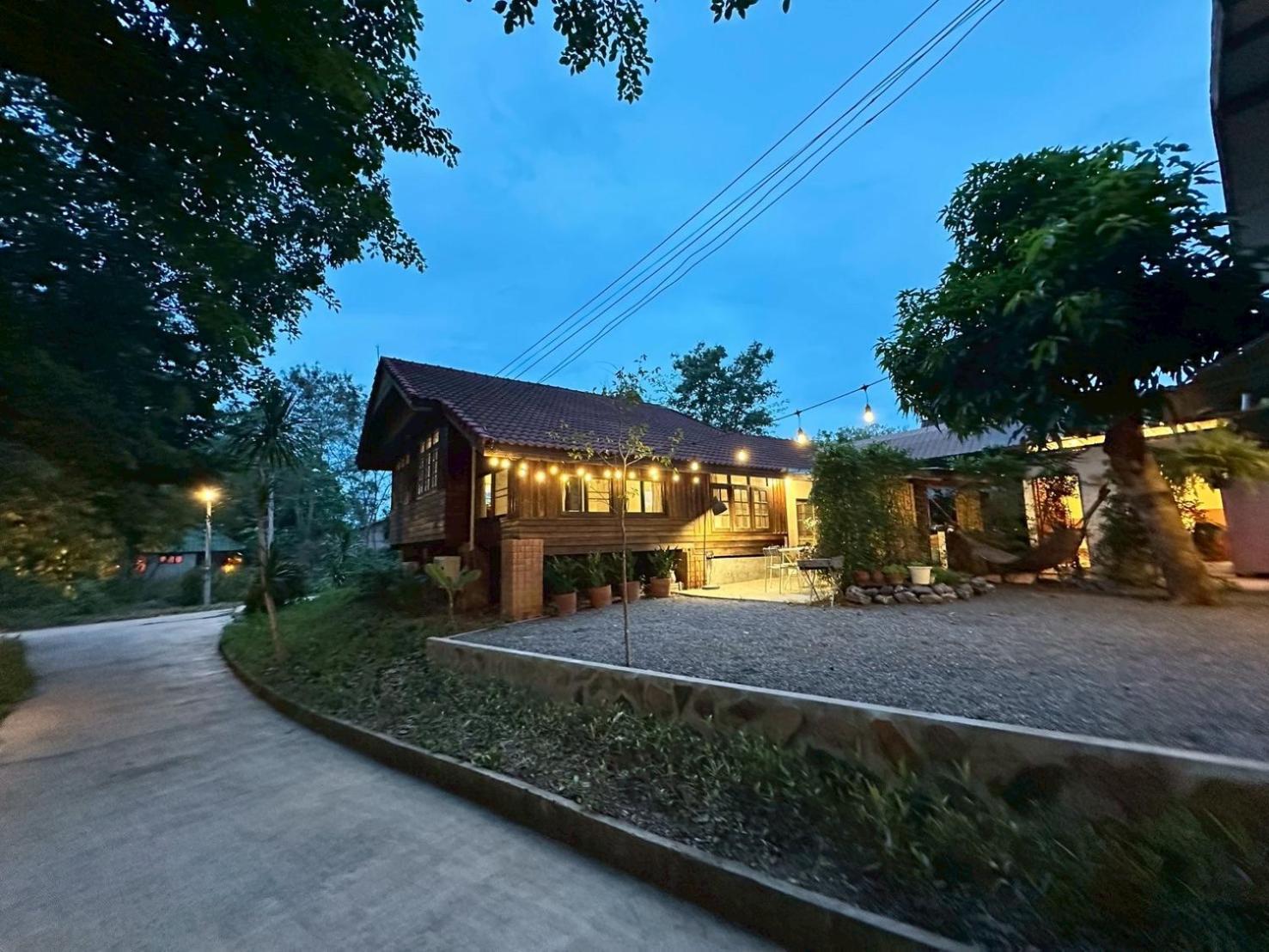 วังภูไพร ฟาร์มสเตย์ Ванг-Нам-Кьяо Номер фото